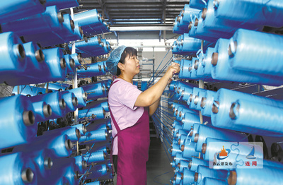 日用百貨 為鄉(xiāng)村振興注入新動(dòng)能的“小商品”與“大市場”